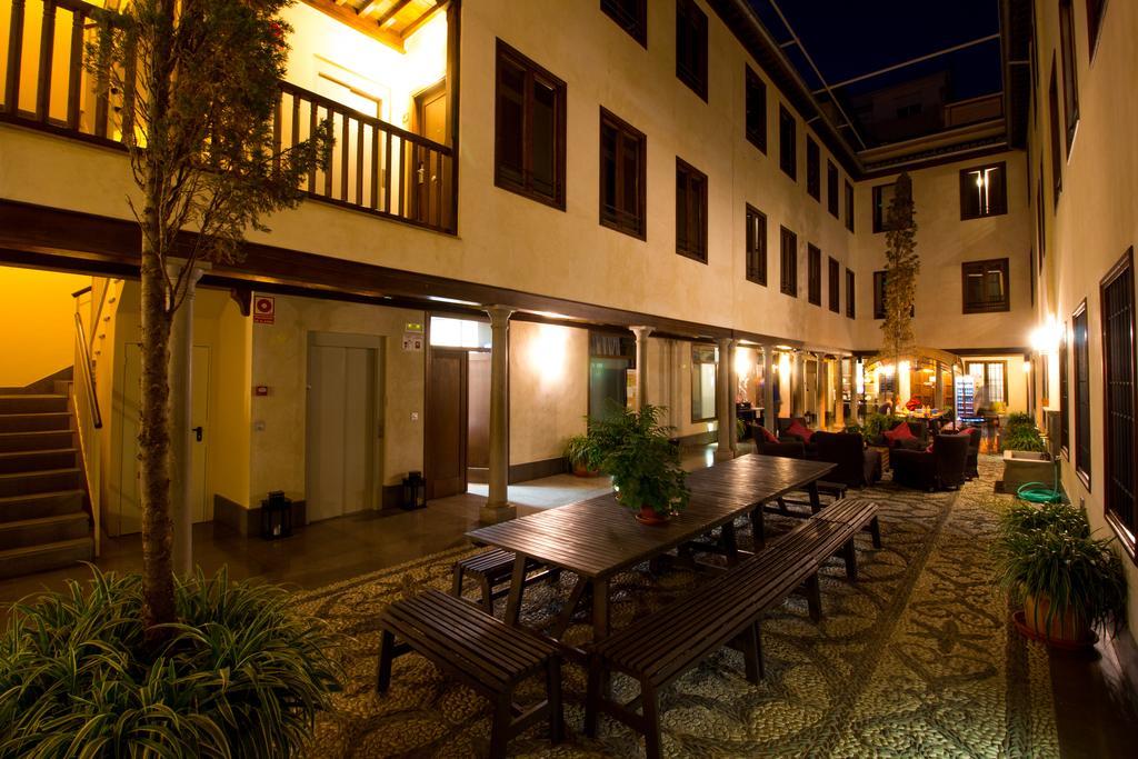 Isa Granada Apartamento Exterior foto